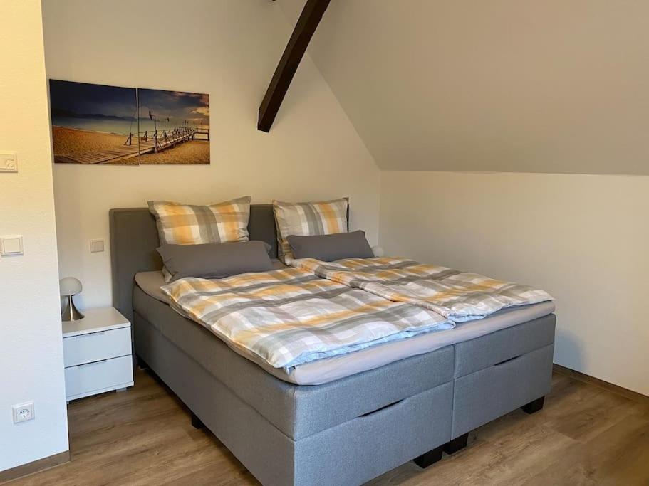Wunderschoene Ferienwohnung Auf Dem Bauernhof Гревен Экстерьер фото